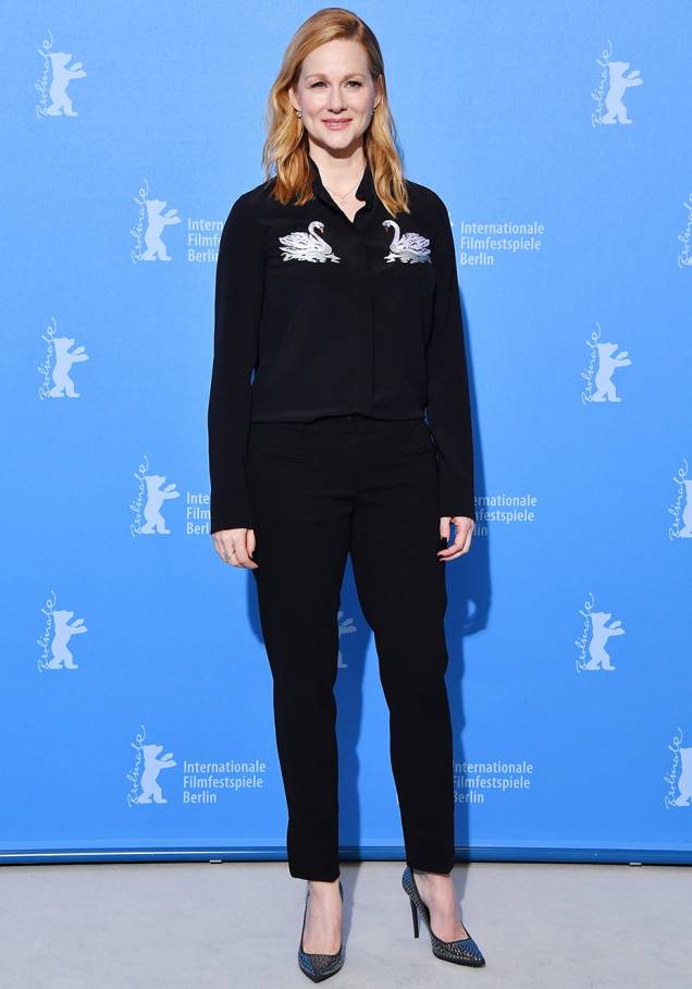 <strong>Laura Linney</strong> em sessão de fotos de <em>The Dinner</em>. <strong>Laura Linney</strong> em sessão de fotos de <em>The Dinner</em>.