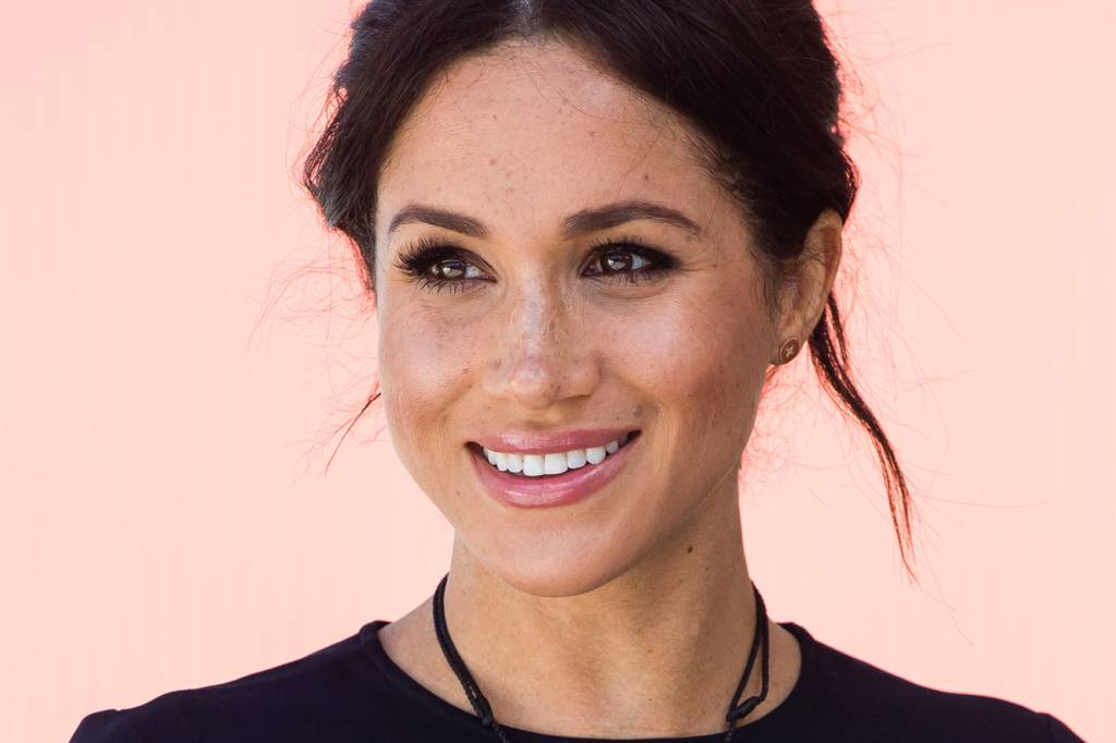 “Proibida”, Meghan Markle saiu com paetê porque ela é uma mulher livre, ué