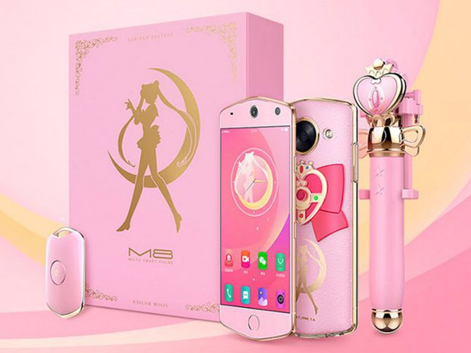 meitu-sailor-moon-phone