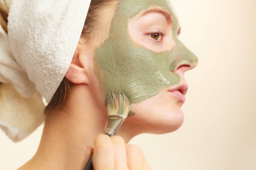 Melhores ativos naturais para pele oleosa – argila verde Melhores ativos naturais para pele oleosa – argila verde