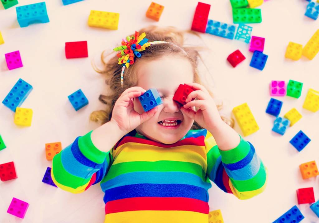 Escolha o brinquedo de acordo com a idade das crianças