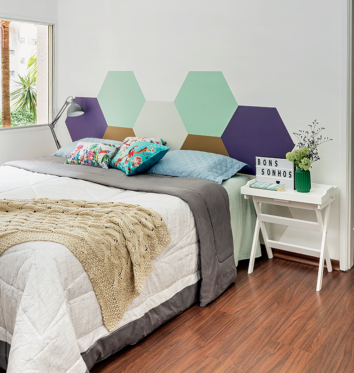 Tendência na decoração: 12 ideias para fazer pintura geométrica na parede