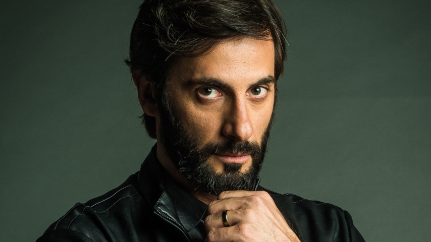 O Outro Lado do Paraíso: o delegado é a próxima vingança de Clara