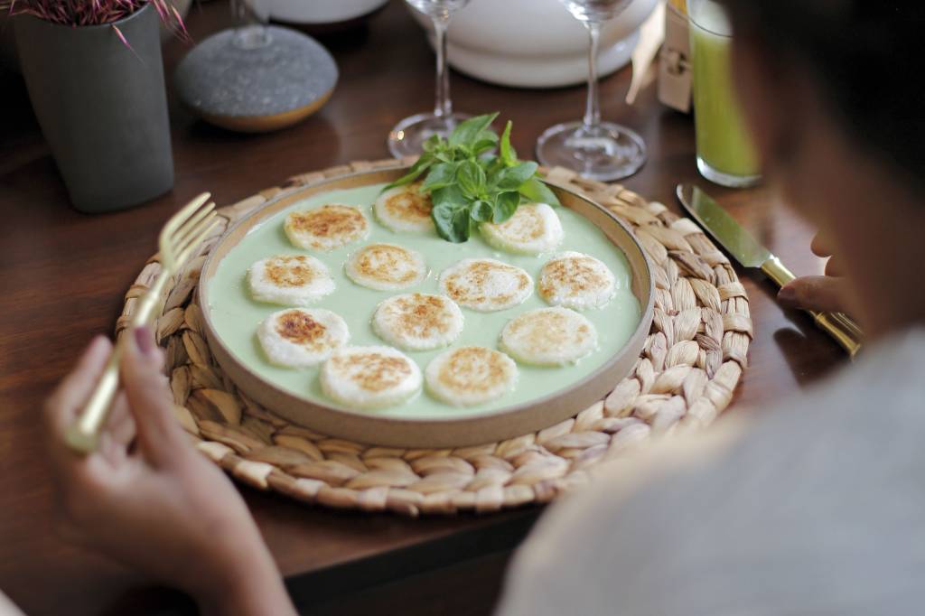 Ravióli de tapioca com queijo da serra da canastra