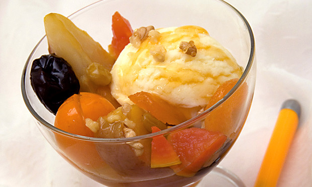 Salada de frutas ao forno Salada de frutas ao forno