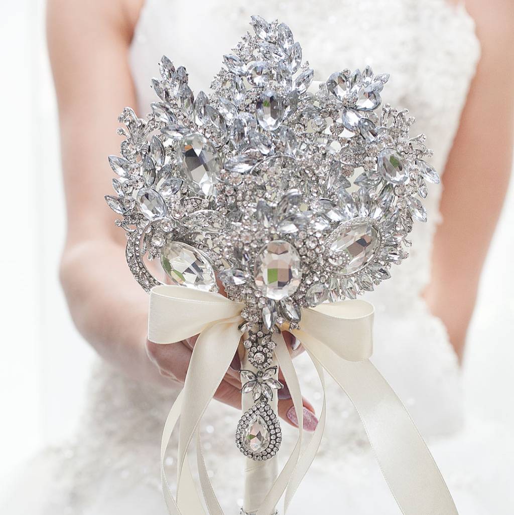 30 buquês de noiva criativos e diferentes royal_wedding_decore-instagram