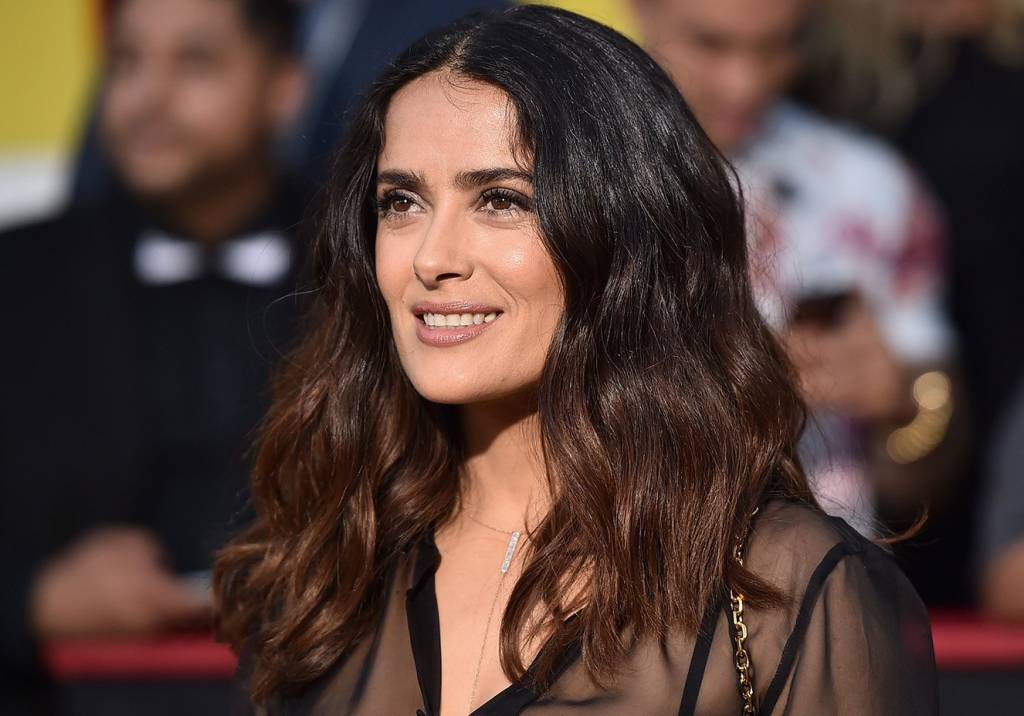 Dez vezes que Salma Hayek provou que beleza não tem idade