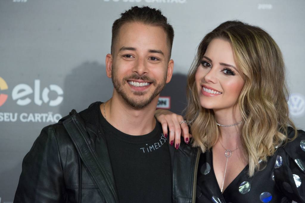 Sandy e Júnior fazem apelo por hospital