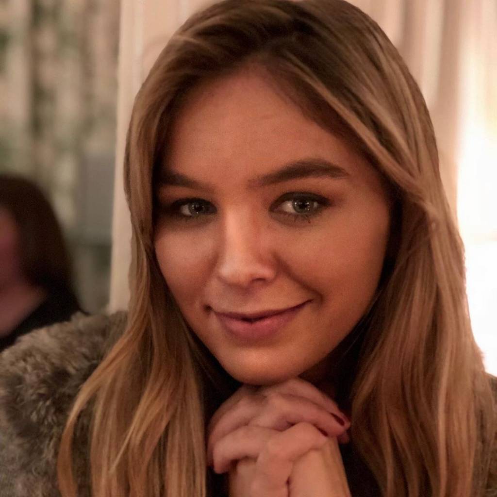 Morte de Saoirse Kennedy, 22 anos, relembra “maldição dos Kennedy”