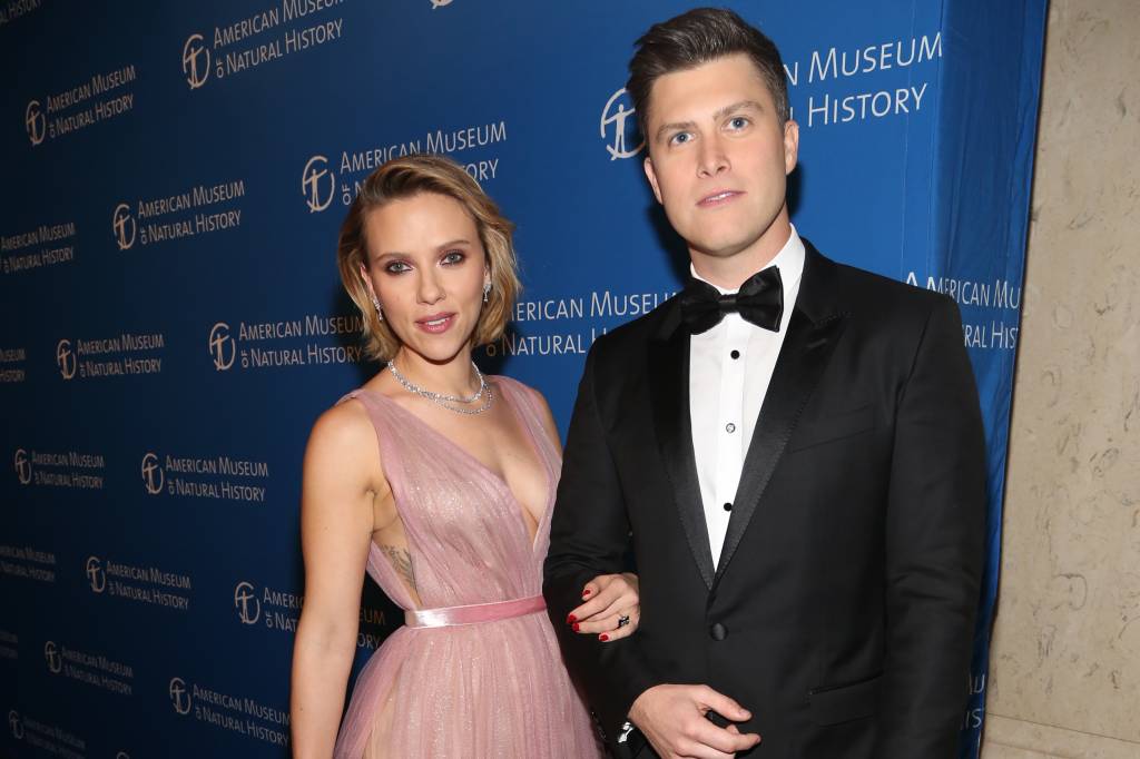 O anel de noivado da Scarlett Johansson é bem diferente e impressionante