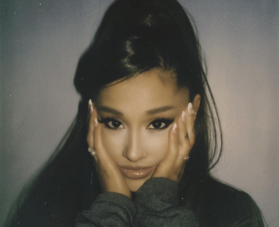 Ariana Grande cancela show e faz longo desabafo sobre estado de saúde