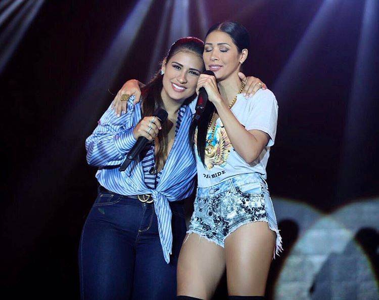 Simone e Simaria choram ao falar da infância e contam que passaram fome