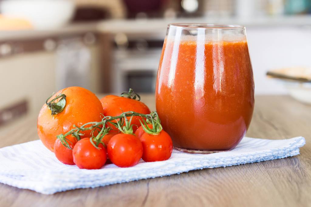 Suco de tomate Suco de tomate