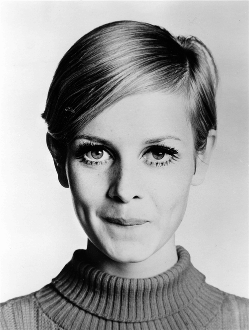 Twiggy (GIF) Twiggy (GIF)