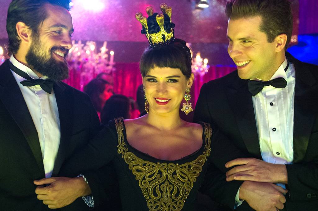 O Outro Lado do Paraíso: Gael arruma confusão com Renato