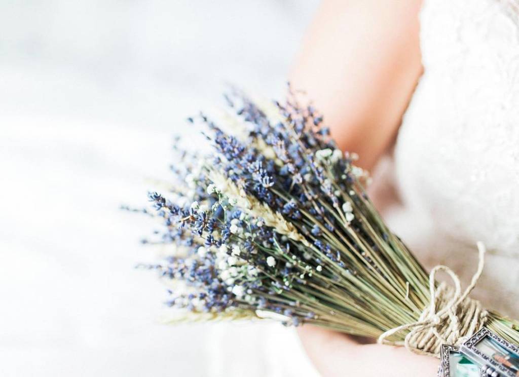 30 buquês de noiva criativos e diferentes yumi-m-photography-instagram
