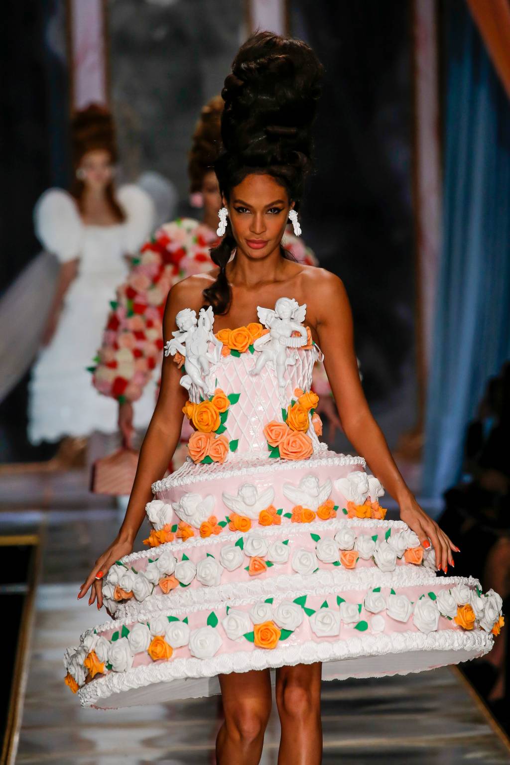 Moschino – Semana de Moda de Milão – Outono Inverno 2020/2021 Moschino – Semana de Moda de Milão – Outono Inverno 2020/2021