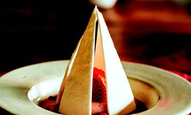 receita-de-morango-com-chantilly