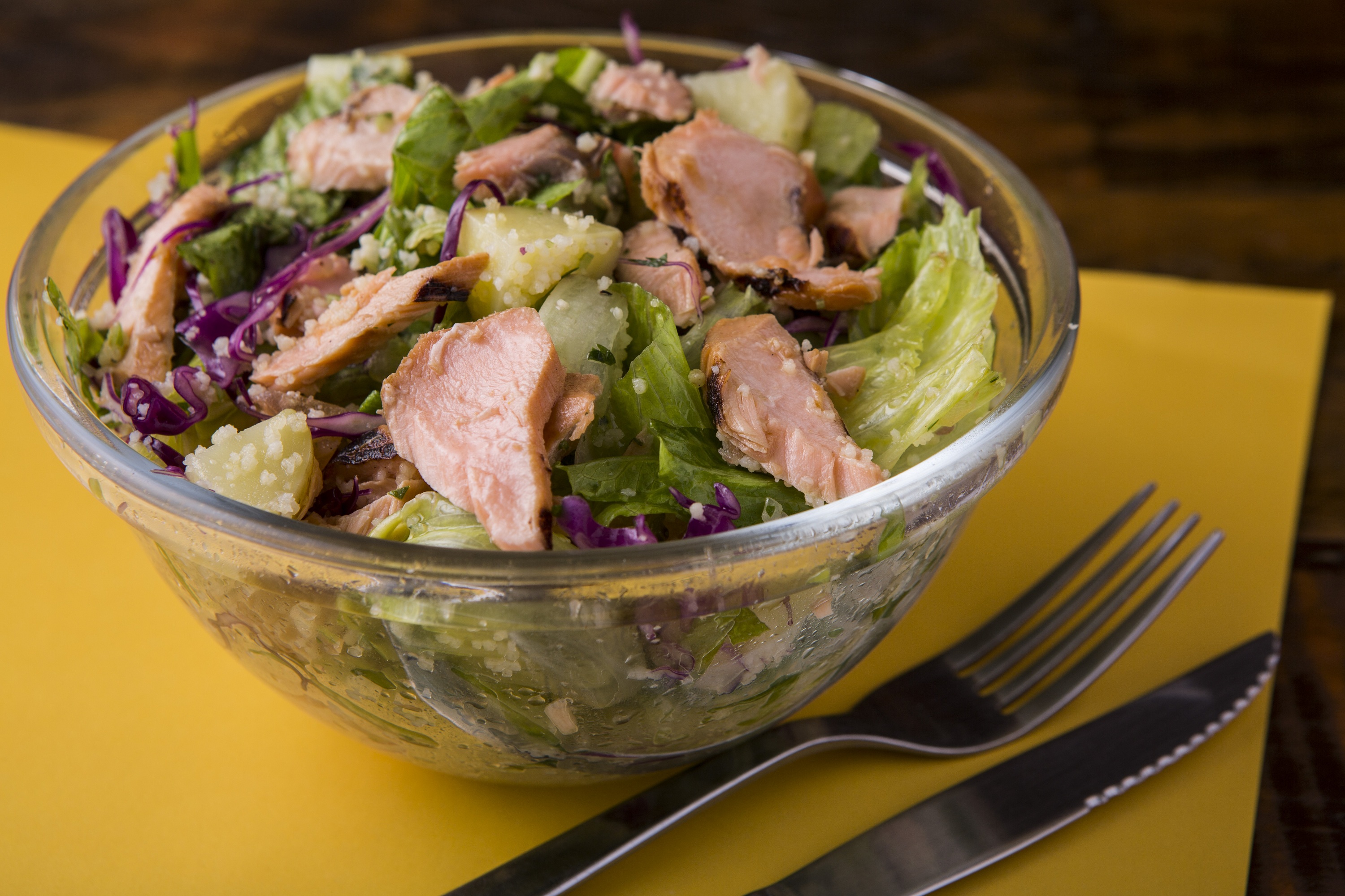 salada-chop-chop-de-salmao