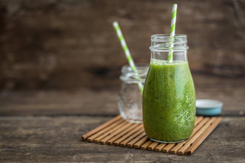garrafa-suco-verde garrafa-suco-verde