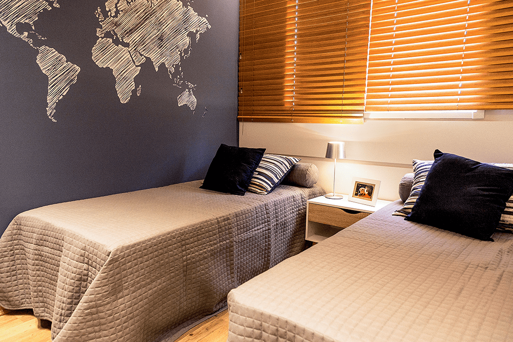 tons-neutros-valorizam-a-decoração-do-apartamento-de-57-m2-quarto tons-neutros-valorizam-a-decorac3a7c3a3o-do-apartamento-de-57-m2-quarto