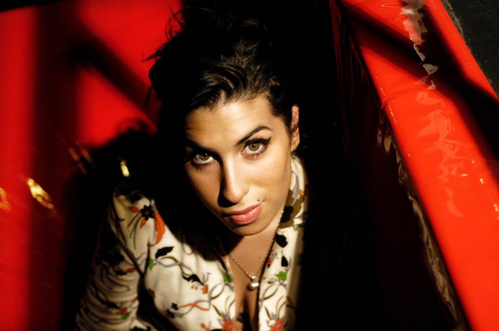 Relembre 9 músicas marcantes de Amy Winehouse