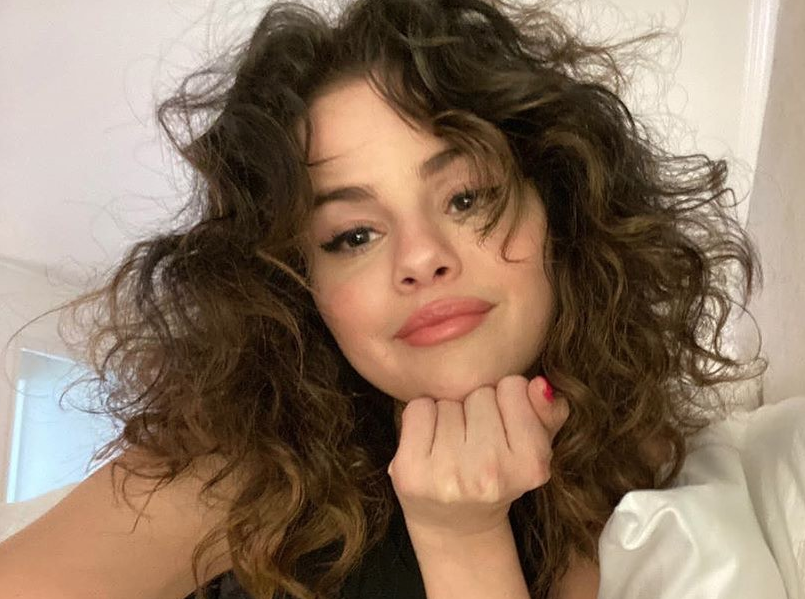 Conheça a Rare Beauty, a marca de beleza de Selena Gomez