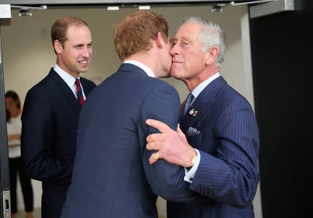 Reconciliação à vista? Harry e Charles ensaiam reaproximação