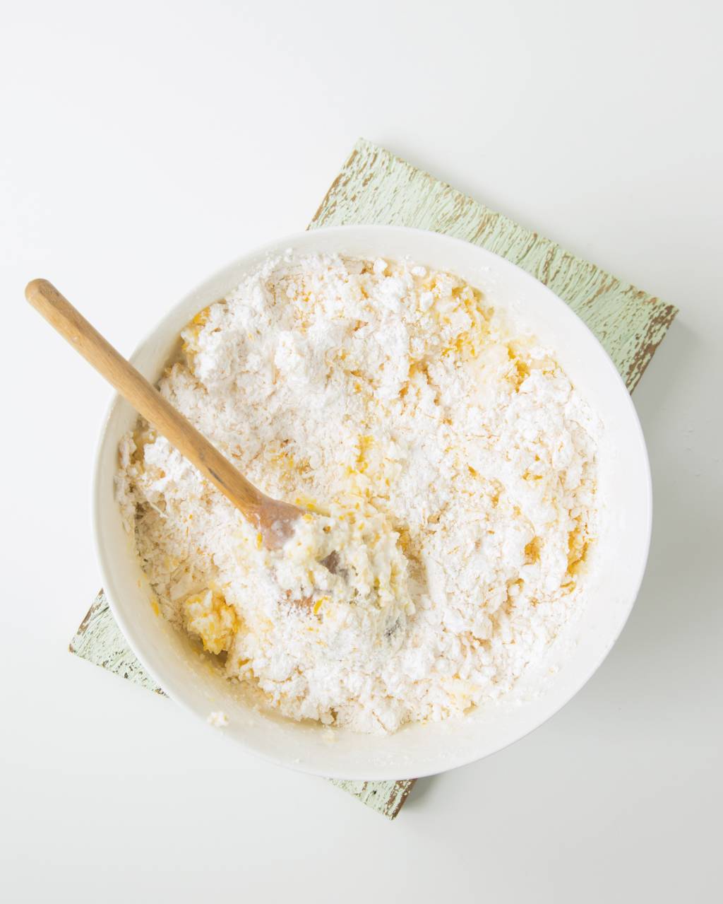 Básicos da Cozinha – Pão de Queijo Básicos da Cozinha - Pão de Queijo