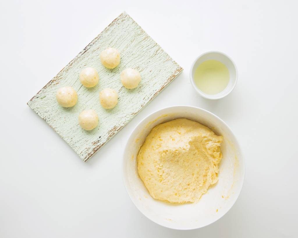 Básicos da Cozinha – Pão de Queijo Básicos da Cozinha - Pão de Queijo