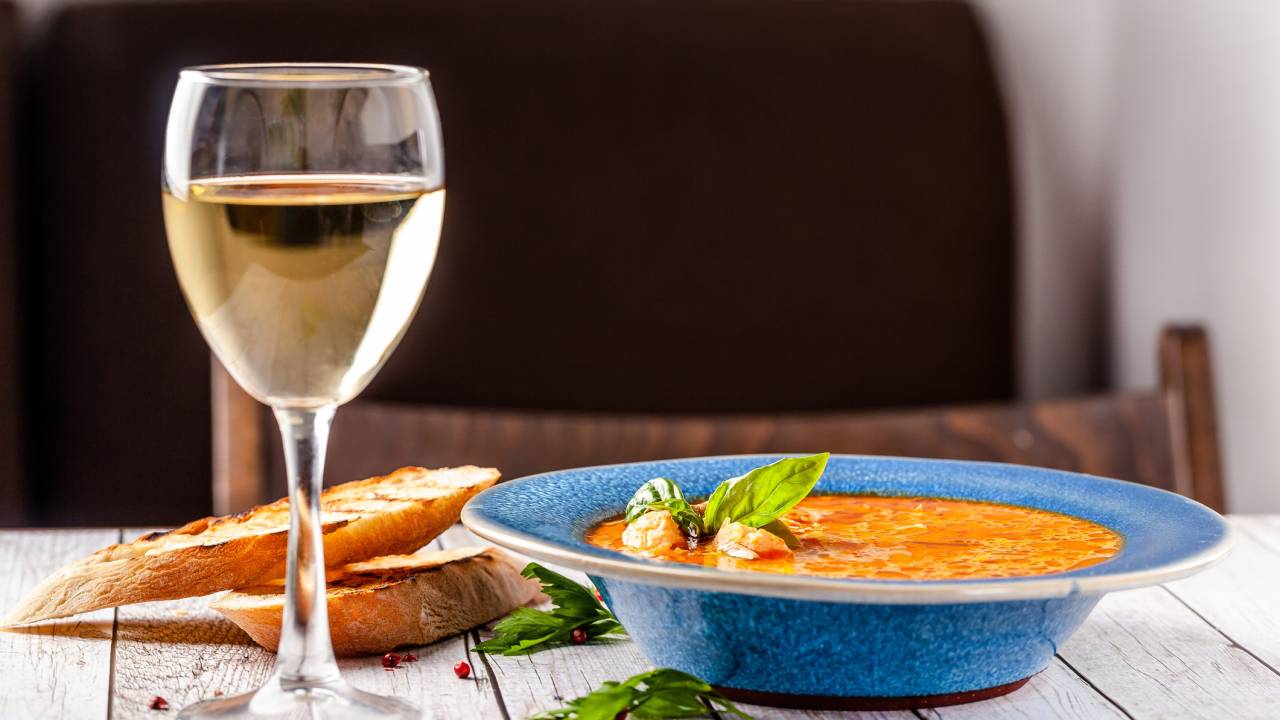 harmonização de sopa e vinho
