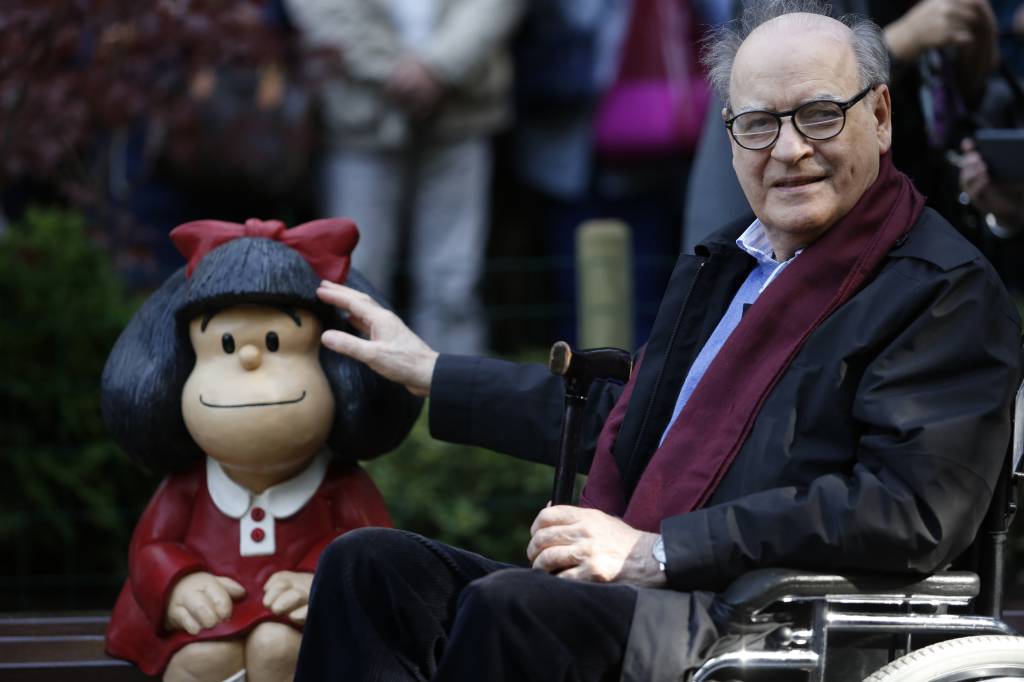 Quino, cartunista criador da Mafalda, morre aos 88 anos