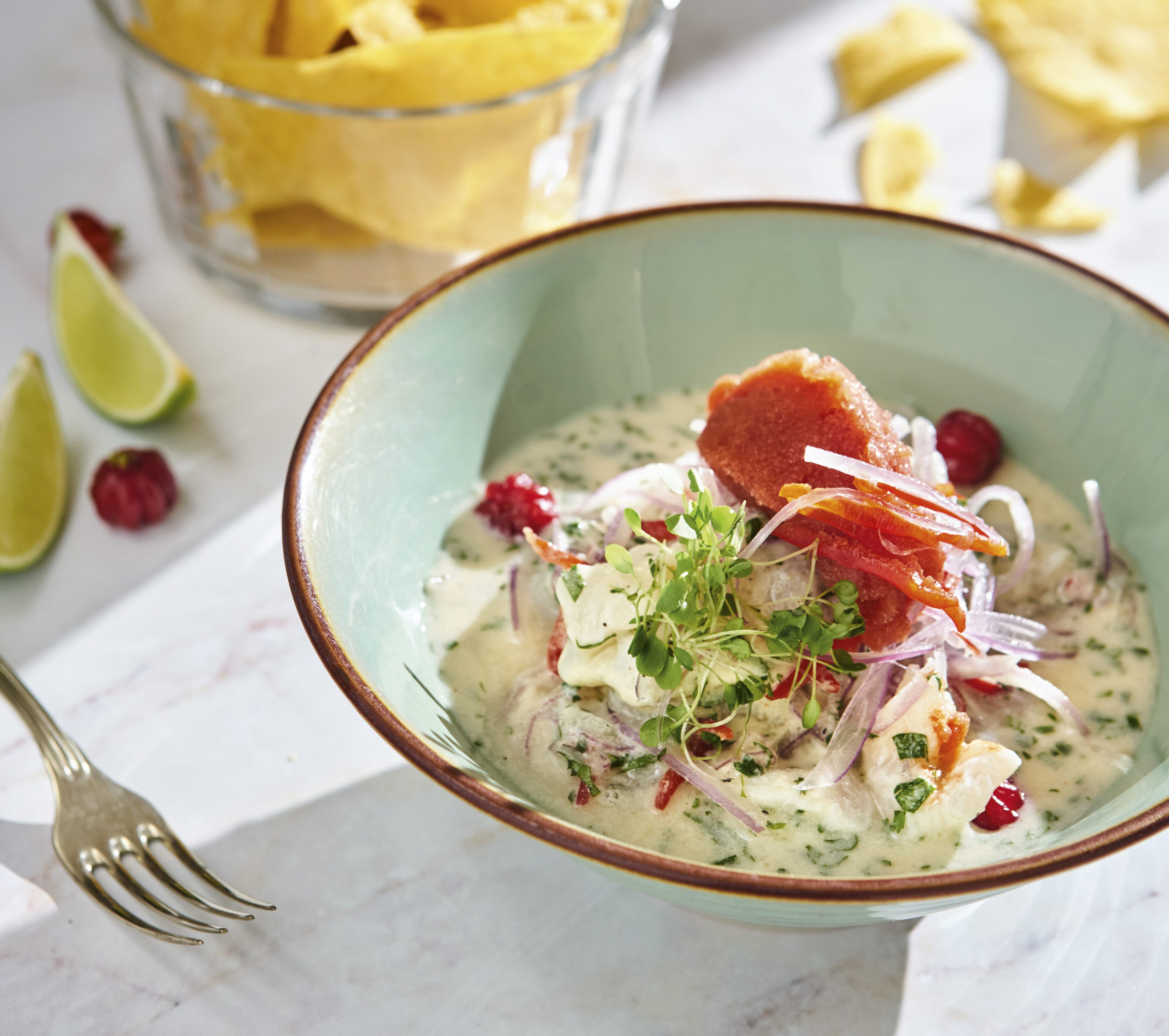 Receber Carla Pernambuco - Ceviche de linguado com leite de tigre e granita de pitanga