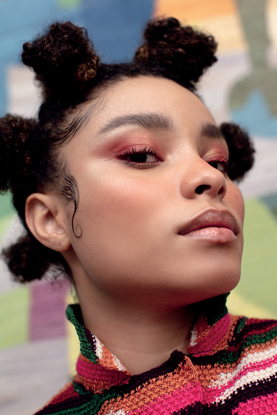 look-olho-sombra-vermelha Look com sombra vermelha