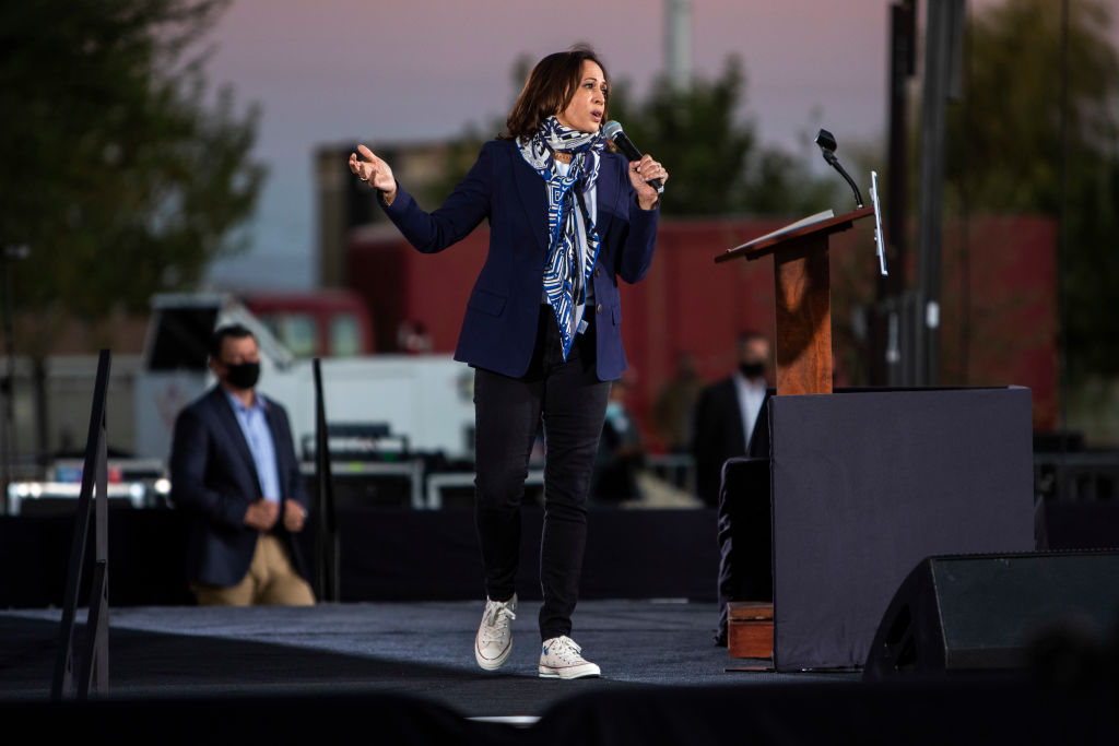 Democratic Vice Presidential Nominee Kamala Harris Campaigns In Las Vegas Kamala