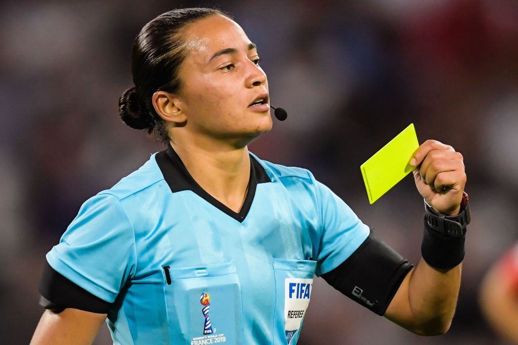 Pela 1ª vez, uma mulher vai apitar o clássico Corinthians x Palmeiras