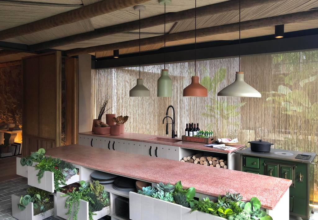 2- Triplex Arquitetura – Cabana Raizes CASACOR