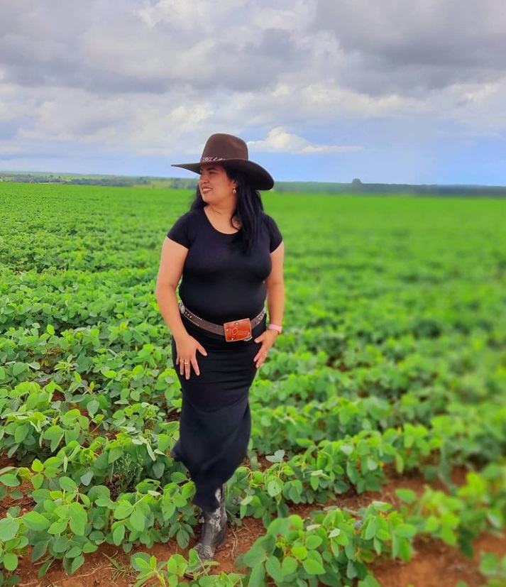 Marcella Gonçalves estilo cowgirl