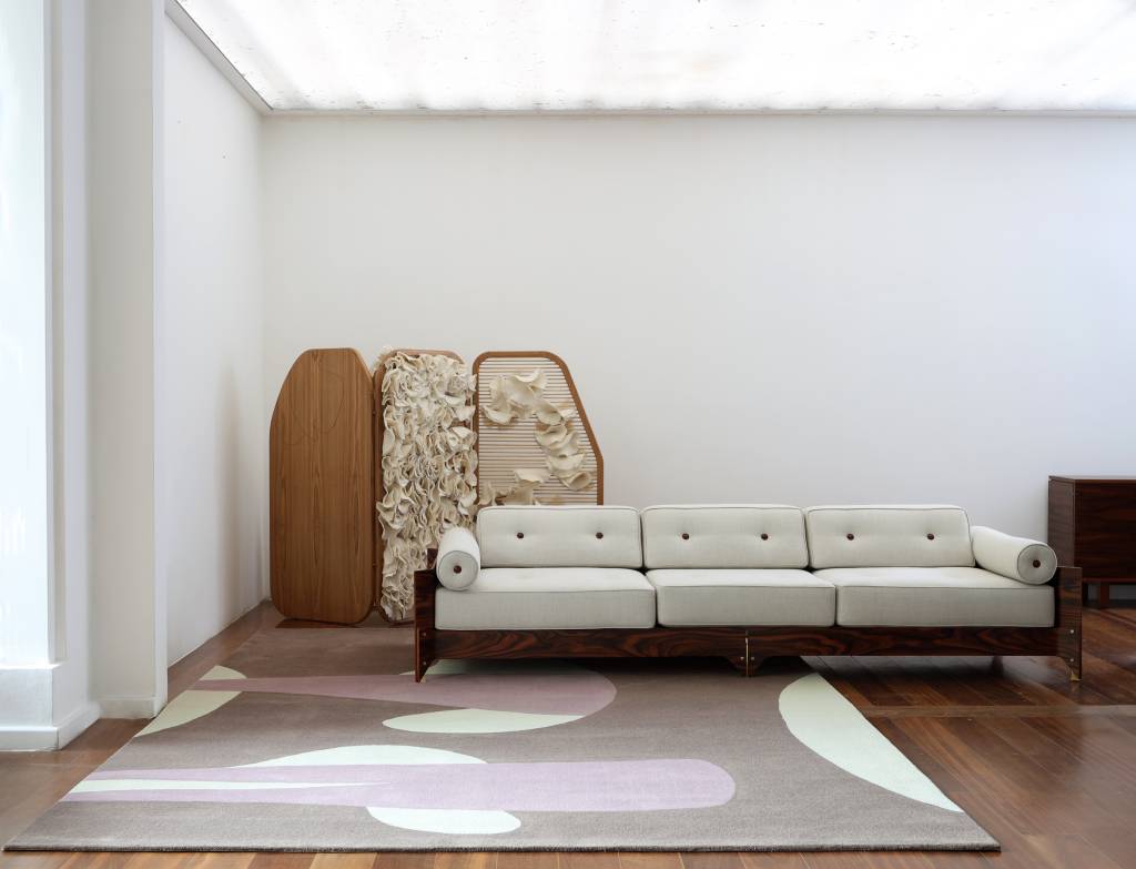 Arquiteto Pedro Lázaro cria tapetes que são verdadeiras obras de arte