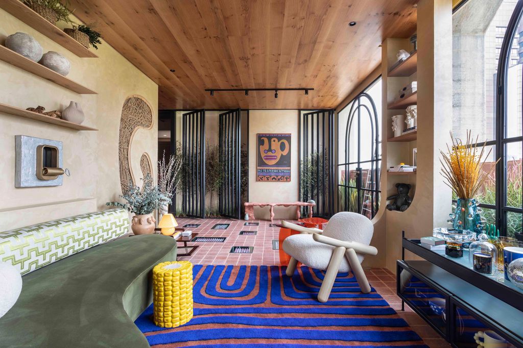 2-Ana-Weege-Living-Galeria-Perspectiva-fotos-Evelyn-Muller- cores marcantes na casacor sp