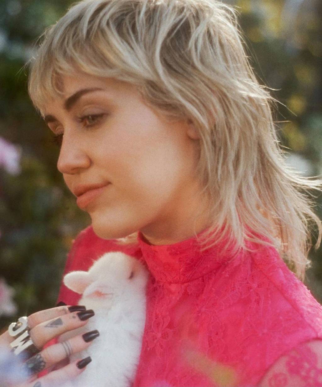 Miley Cyrus Corte Mullet
