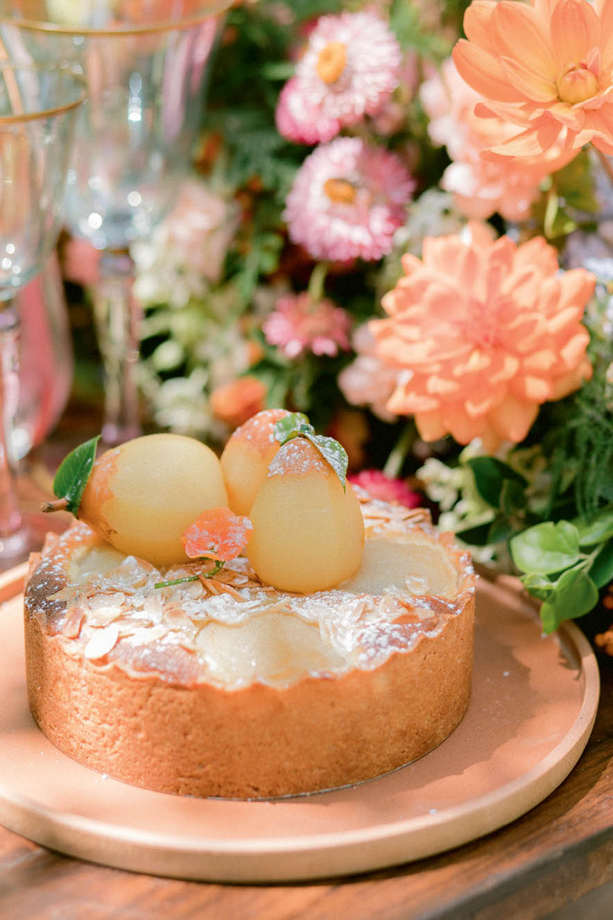 Receber Aniversário de CLAUDIA – Torta de peras com marzipan Receber Aniversário de CLAUDIA - Torta de peras com marzipan