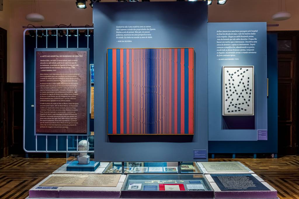 Expos Obra de Abraham Palatnik na exposição 'Nise da Silveira - A Revolução pelo Afeto'.