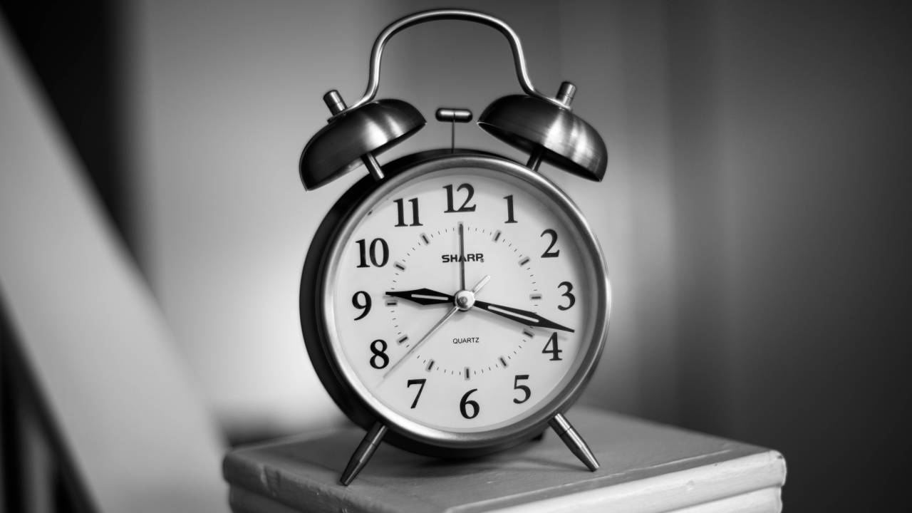 relógio despertador