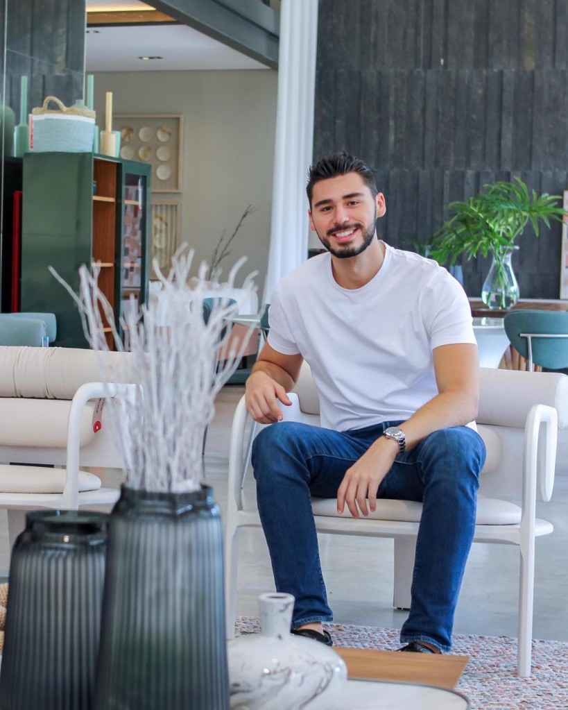 Quintino-facci Jovem arquiteto é destaque na CASACOR e já assinou projeto para Jade Picon