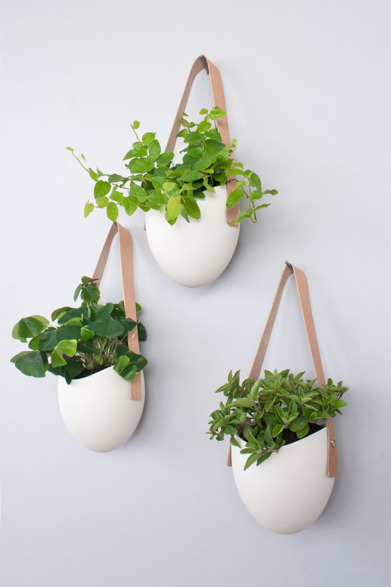 parede-do-quarto-decorada-com-jardineira-suspensa parede-do-quarto-decorada-com-jardineira-suspensa