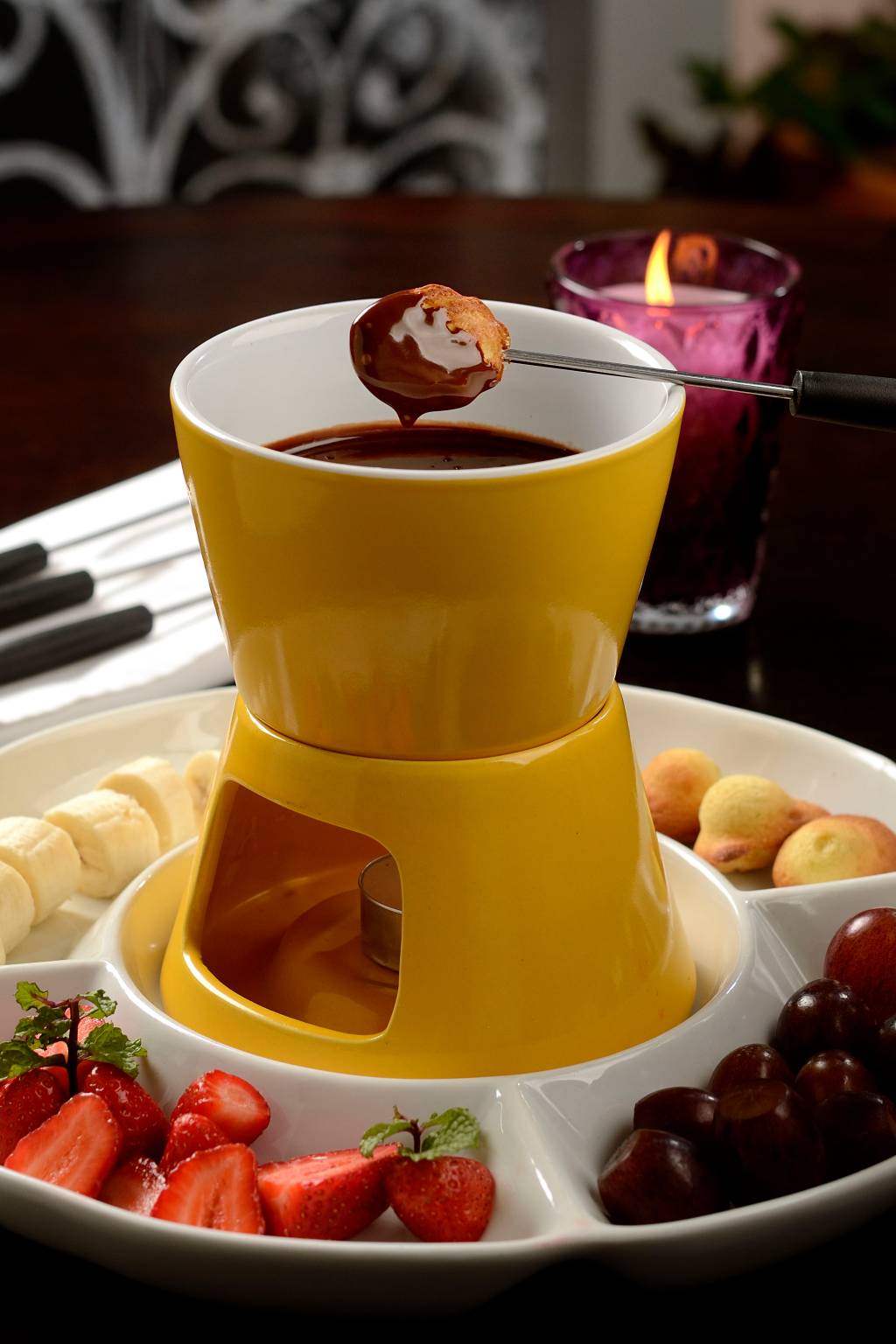 O Bistrot de Paris serve o Fondue de Chocolate O Bistrot de Paris serve o Fondue de Chocolate