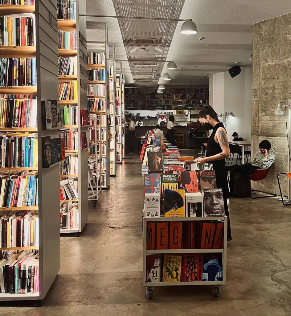 livraria megafauna em sp livrarias de rua são paulo - meganafauna