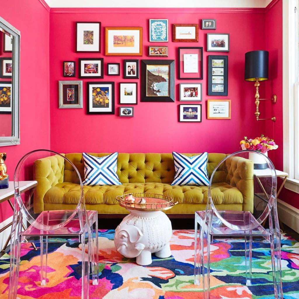 barbiecore na decoração sala de estar barbiecore