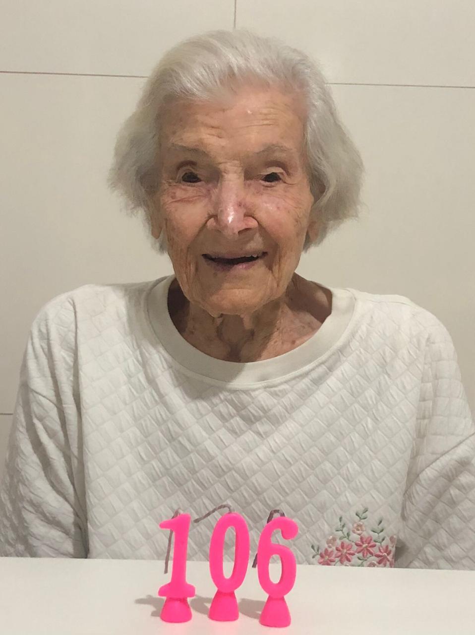 PHOTO-2022-09-22-22-56-55 dona catharina 106 anos